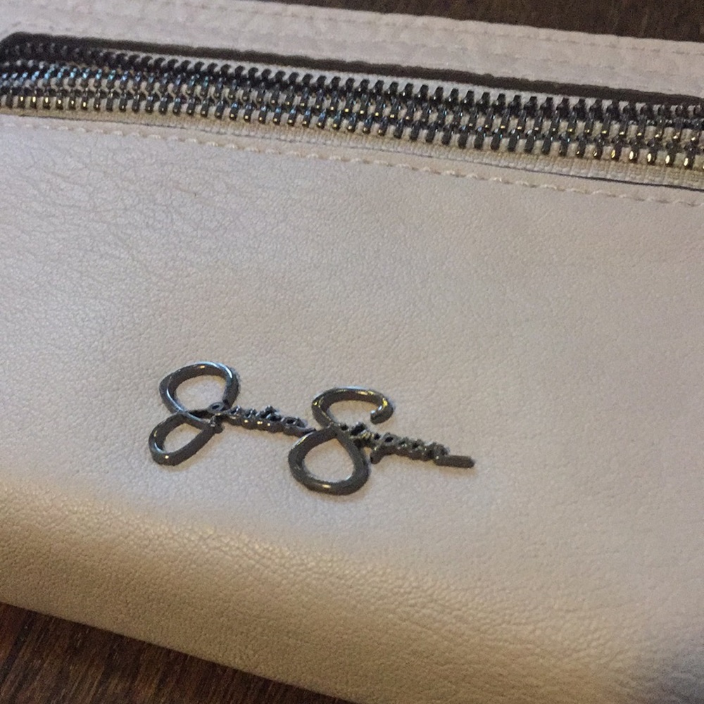 Jessica Simpson Tan Clutch - Picture 2 of 7